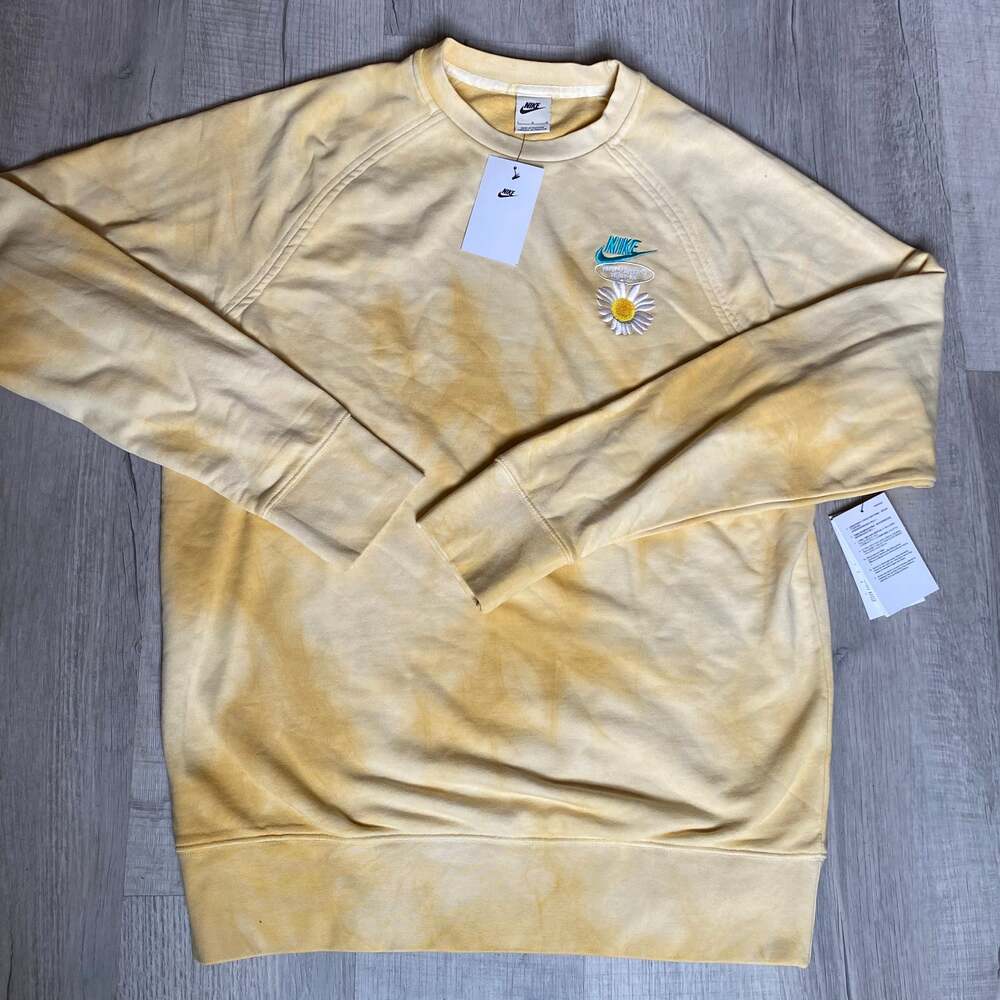 Nike Sportswear French Terry Crew Neck Sweatshirt Yellow Daisy Embroidered